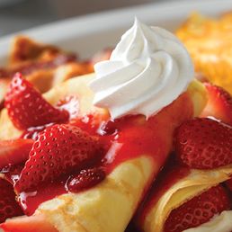Strawberry Crêpes Combo