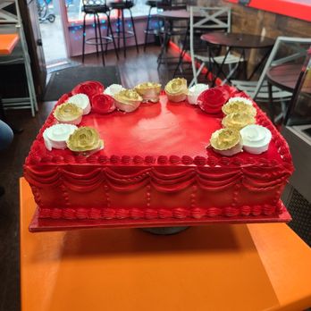 Caesar Bakery Cafe - Costume cakes - Custom Cakes Near Me - Elmhurst, New York