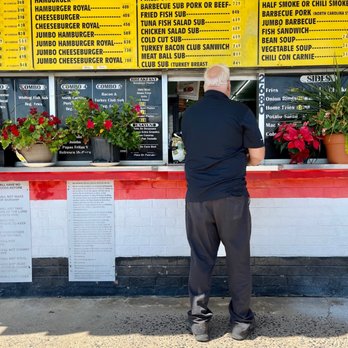 Weenie Beenie - Food Stands Near Me - Arlington, Virginia Weenie Beenie - Food Stands Near Me - Arlington, Virginia