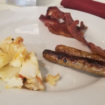 The Tudor House - Don't judge the portion, just samplin the breakfast buffet - American Near Me - Lake Arrowhead, California The Tudor House - Don't judge the portion, just samplin the breakfast buffet - American Near Me - Lake Arrowhead, California