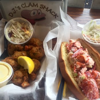 DJ's Clam Shack - Conch fritters and lobster roll - Seafood Near Me - Key West, Florida