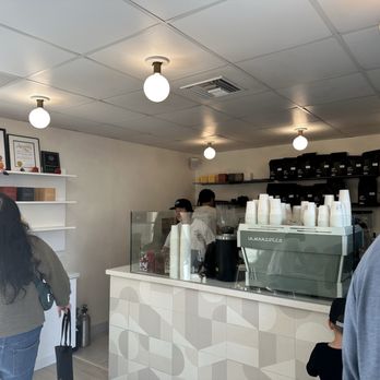 White Sparrow Coffee - Inside - Coffee Roasteries Near Me - Tustin, California White Sparrow Coffee - Inside - Coffee Roasteries Near Me - Tustin, California