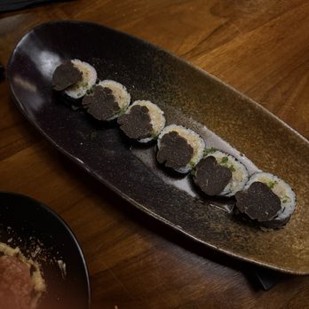 TenTen - scallop maki - Japanese Near Me - Austin, Texas