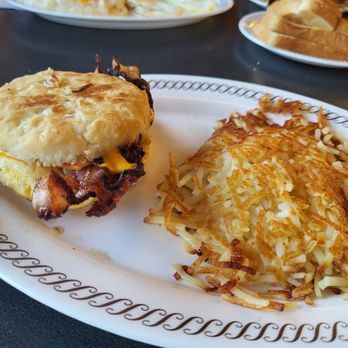 Waffle House - Breakfast sandwich - American Near Me - Gretna, Louisiana Waffle House - Breakfast sandwich - American Near Me - Gretna, Louisiana