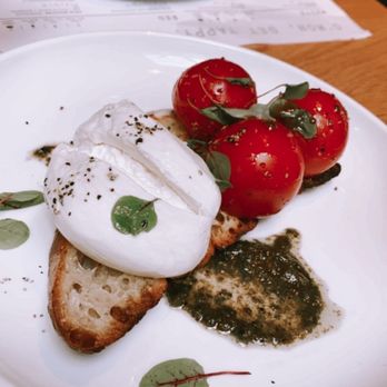 Sixty Vines - Burrata - New American Near Me - Nashville, Tennessee