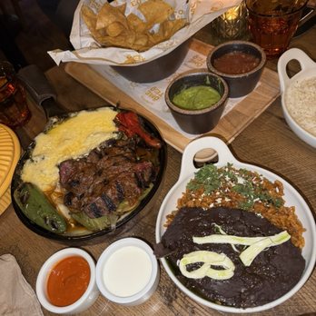Ometeo - Steak Fajitas - Tex-Mex Near Me - Tysons, Virginia