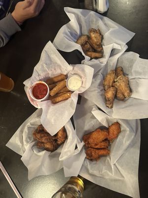 Bruno's Pizza & Wings by null