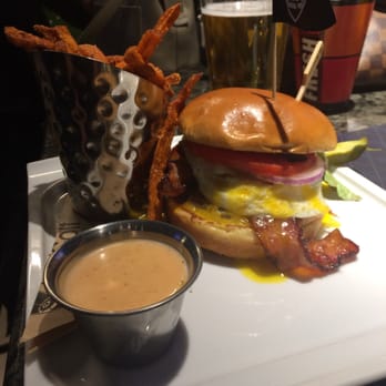 Topgolf - Sunrise - Golf Near Me - Ashburn, Virginia