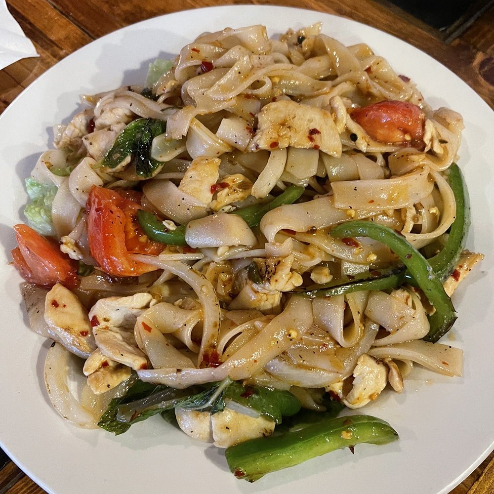 Tara Thai Kitchen - Thai Near Me - El Paso, Texas