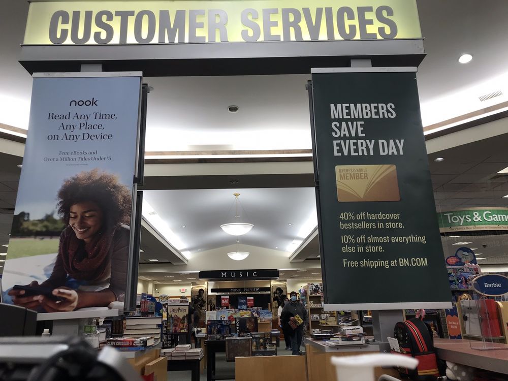 BARNES & NOBLE Updated September 2024 333 Collins Rd NE Bldg1