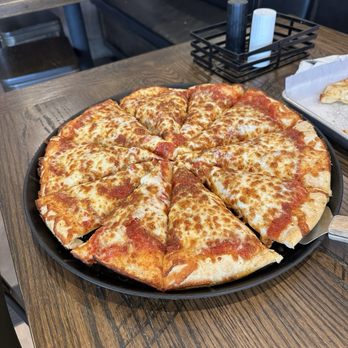 Glory Days Pizza - Pepperoni pizza - Pizza Near Me - Shawnee, Kansas
