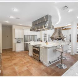 The Dunes East Hampton - Luxury kitchen at The Dunes  in South Hampton NY
