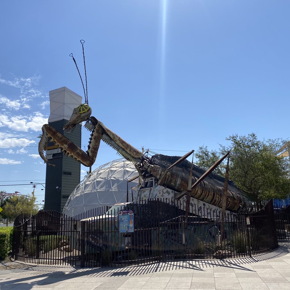 Praying Mantis - Public Art Near Me - Las Vegas, Nevada Praying Mantis - Public Art Near Me - Las Vegas, Nevada