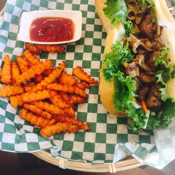 Pho Box - Pork banh mi with yam fries $6 - Vietnamese Near Me - Renton, Washington Pho Box - Pork banh mi with yam fries $6 - Vietnamese Near Me - Renton, Washington