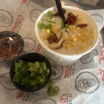 Wooly's - Clam chowder with all the fixings - Seafood Near Me - Pismo Beach, California Wooly's - Clam chowder with all the fixings - Seafood Near Me - Pismo Beach, California