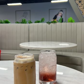 Delah Coffee - Pumpkin latte (7/10) & Refresher - Coffee & Tea Near Me - Dublin, California