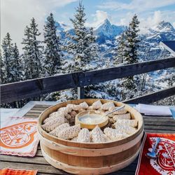 Wasserngrat restaurant - Meringues and cream