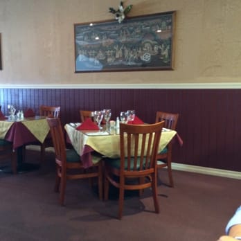 Indian Summer Grill - Interior setting. - Indian Near Me - El Segundo, California