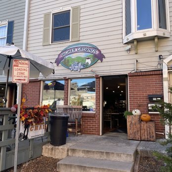 Higher Grounds Cafe - Outside front entrance - Coffee & Tea Near Me - Golden, Colorado