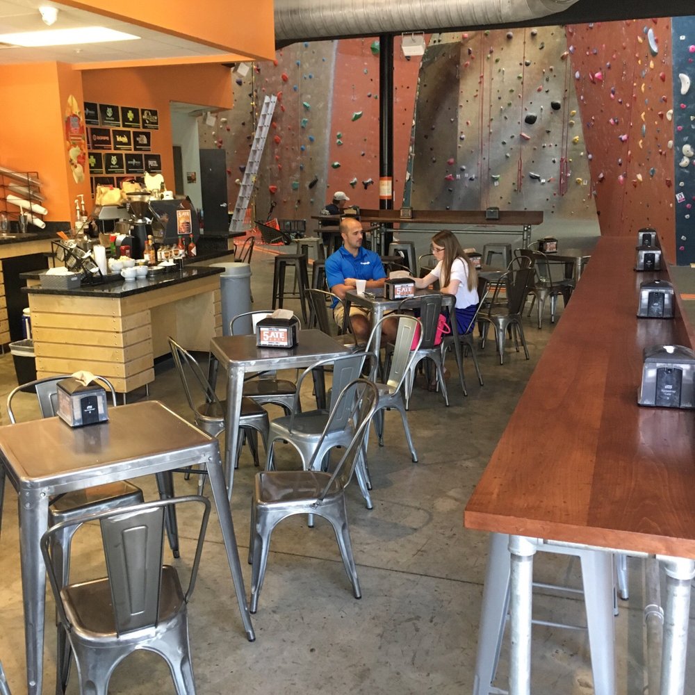 5 Ate Cafe - Pizza Near Me - Spring, Texas