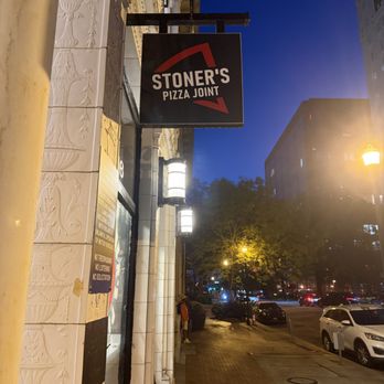Stoner's Pizza Joint - Pizza Near Me - Columbia, South Carolina Stoner's Pizza Joint - Pizza Near Me - Columbia, South Carolina