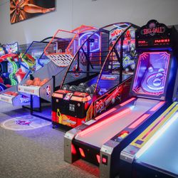 Amini's - Arcade Area