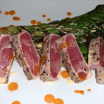 Coqui Fire Cafe - Seared yellow fin tuna with grilled romaine lettuce! Absolutely delicious! - Mexican Near Me - Vieques, Puerto Rico Coqui Fire Cafe - Seared yellow fin tuna with grilled romaine lettuce! Absolutely delicious! - Mexican Near Me - Vieques, Puerto Rico
