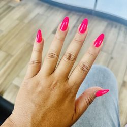 Oh My Nails - Hot pink almond shaped