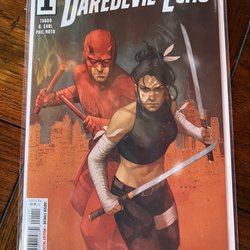 Bases Cards and Comics