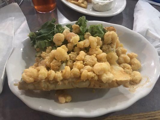 Captain Tom's Seafood by null