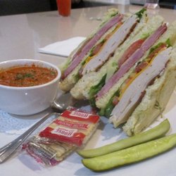 Mistequa Café - Turkey Club w/Tomato Basil...