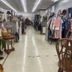 Tapley’s Mercantile and Antiques