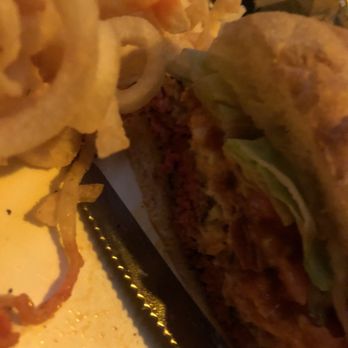 Flanigan's - Hallandale - Texas Burger med rare - American Near Me - Hallandale Beach, Florida