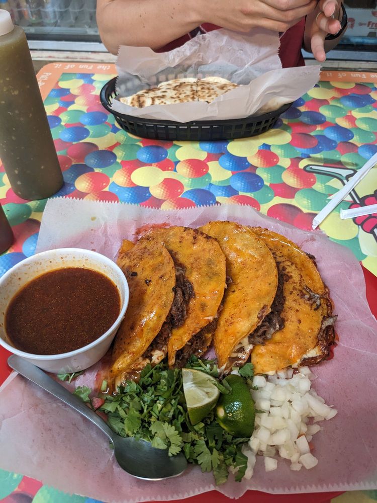 El Jacalito Image