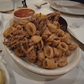 Carmine's - Time Square - Calamari - Italian Near Me - New York, New York