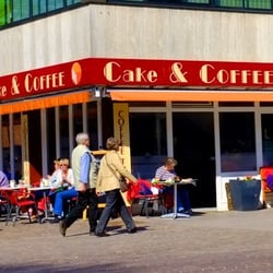 Cake & Coffee