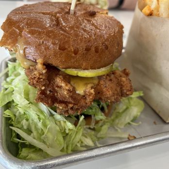 Graysons - Fried chicken sando!!! - Breakfast & Brunch Near Me - Port Angeles, Washington Graysons - Fried chicken sando!!! - Breakfast & Brunch Near Me - Port Angeles, Washington