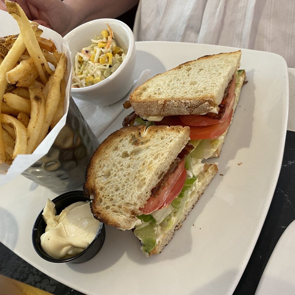 Silver Diner - Classic BLT Sandwich - Diners Near Me - McLean, Virginia