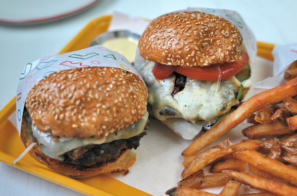 Le Burger 4304 by null
