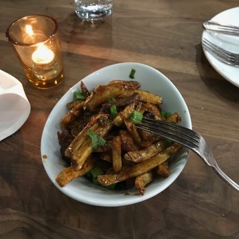 Echo & Rig - garlic fries - Steakhouses Near Me - Sacramento, California