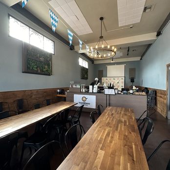 Roam & Brew Coffee - Coffee & Tea Near Me - Montebello, California