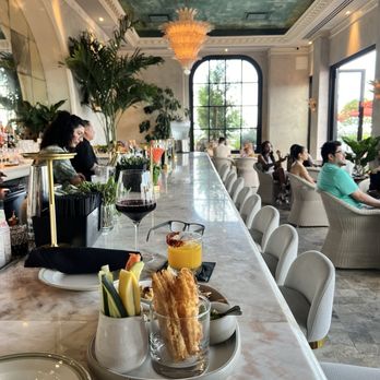 Aperitivo - Cocktail Bars Near Me - Houston, Texas