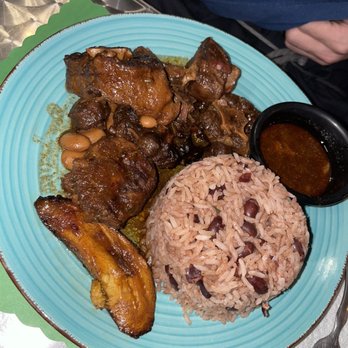 Big O’s Island Vybz - Caribbean Near Me - Pompano Beach, Florida