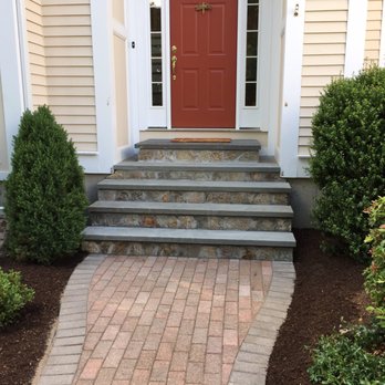 Dave's Landscape Management Company - steps leading to a front door - Landscaping Near Me - Hudson, Massachusetts Dave's Landscape Management Company - steps leading to a front door - Landscaping Near Me - Hudson, Massachusetts