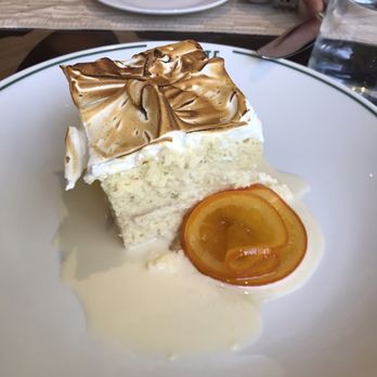 Tribute at The Houstonian - Tiramisu - Desserts Near Me - Houston, Texas Tribute at The Houstonian - Tiramisu - Desserts Near Me - Houston, Texas