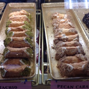 Mike's Pastry - Bakeries Near Me - Boston, Massachusetts Mike's Pastry - Bakeries Near Me - Boston, Massachusetts