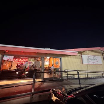 Pasta Party - outside - Pizza Near Me - Orange, California
