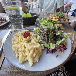 tom's - Salat Mix (Spätzle and Salad)