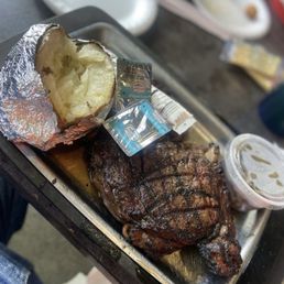 Don't put condiments on my yummy steak ya'll Don't put condiments on my yummy steak ya'll