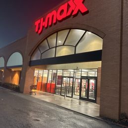 Exterior photo of T J Maxx - Tulsa, Oklahoma Exterior photo of T J Maxx - Tulsa, Oklahoma